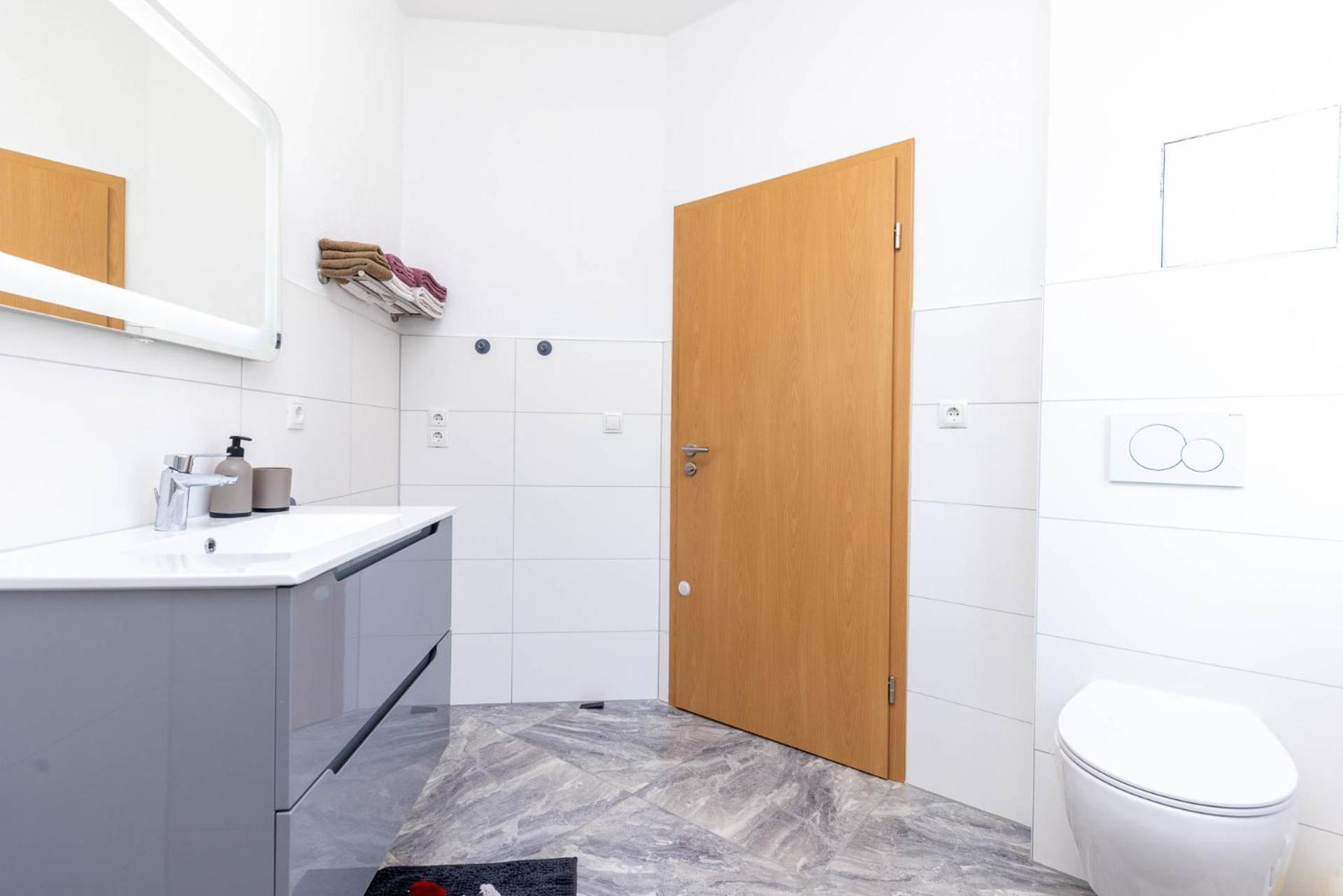 Neu I Ferienwohnung Jasmin Andernach Extérieur photo
