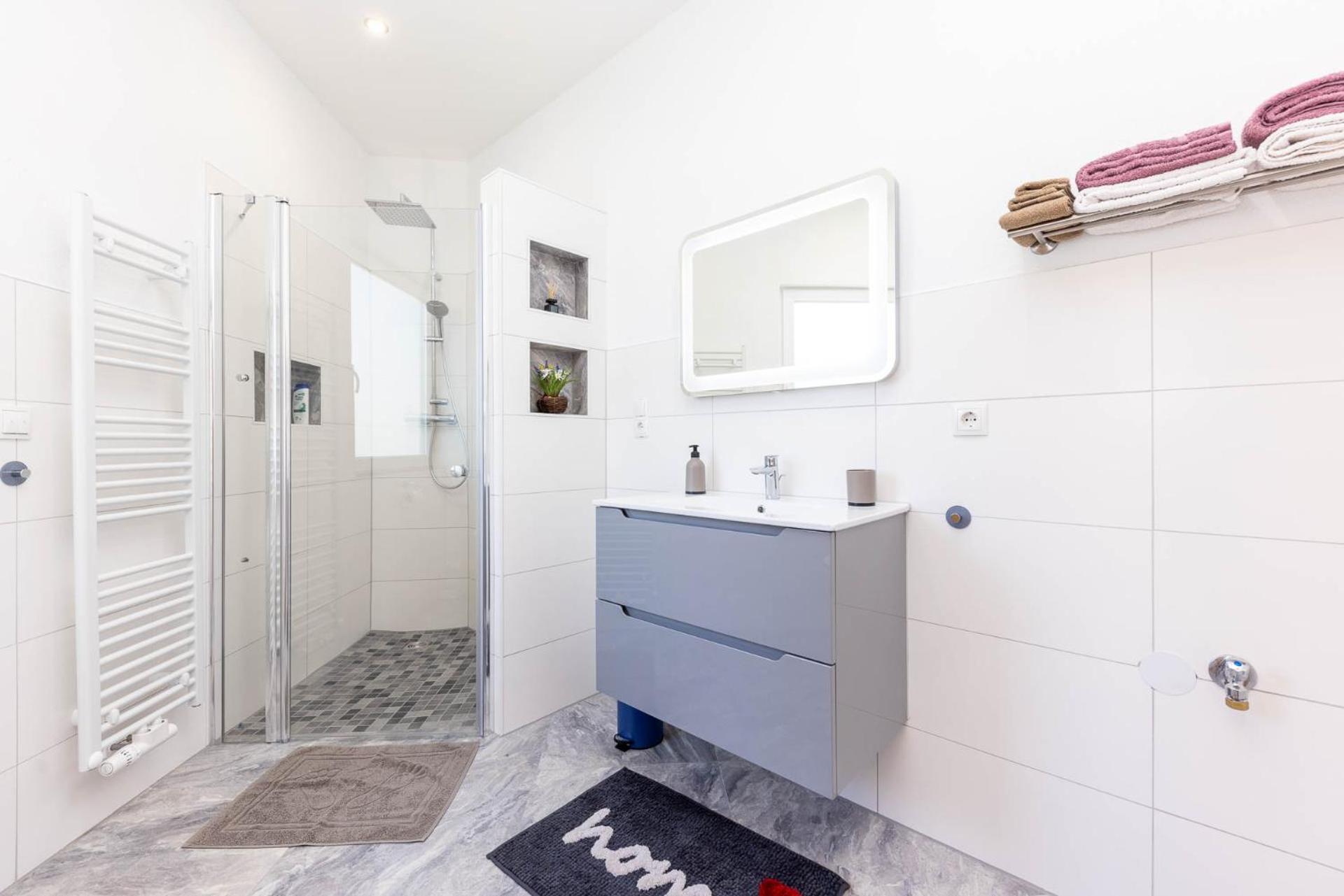 Neu I Ferienwohnung Jasmin Andernach Extérieur photo